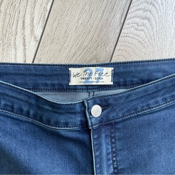 We the Free Women's Flared Blue Jeans - Picture 2 of 9